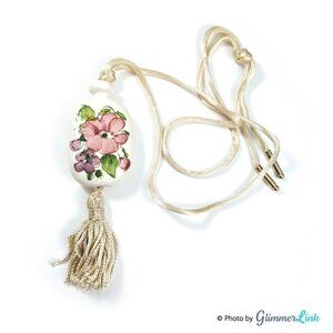 Vintage 1970s Avon Tender Blossoms Hand Painted Floral Ceramic Pendant Necklace